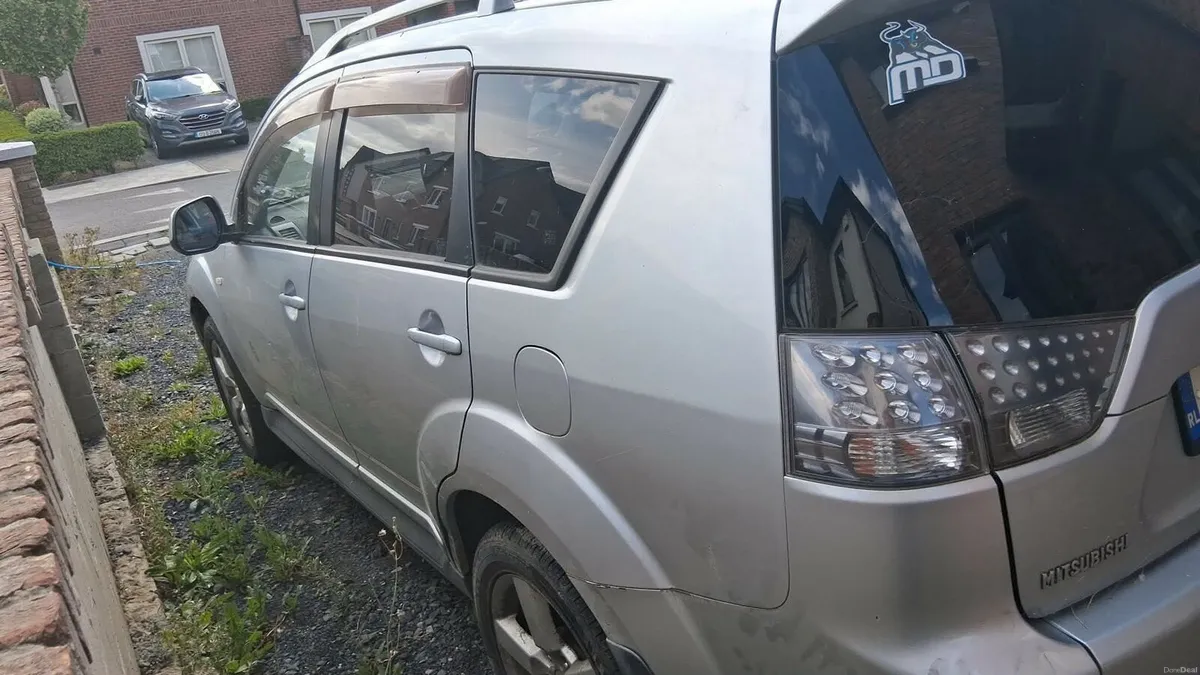 10 outlander - Image 2