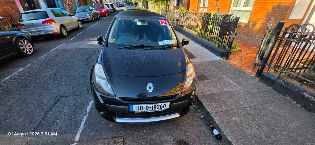 Renault Clio 2010 Automatic - Image 2