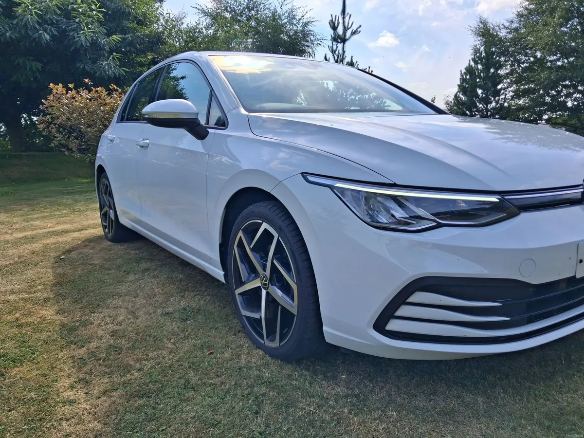 Volkswagen Golf 2021 - Image 2