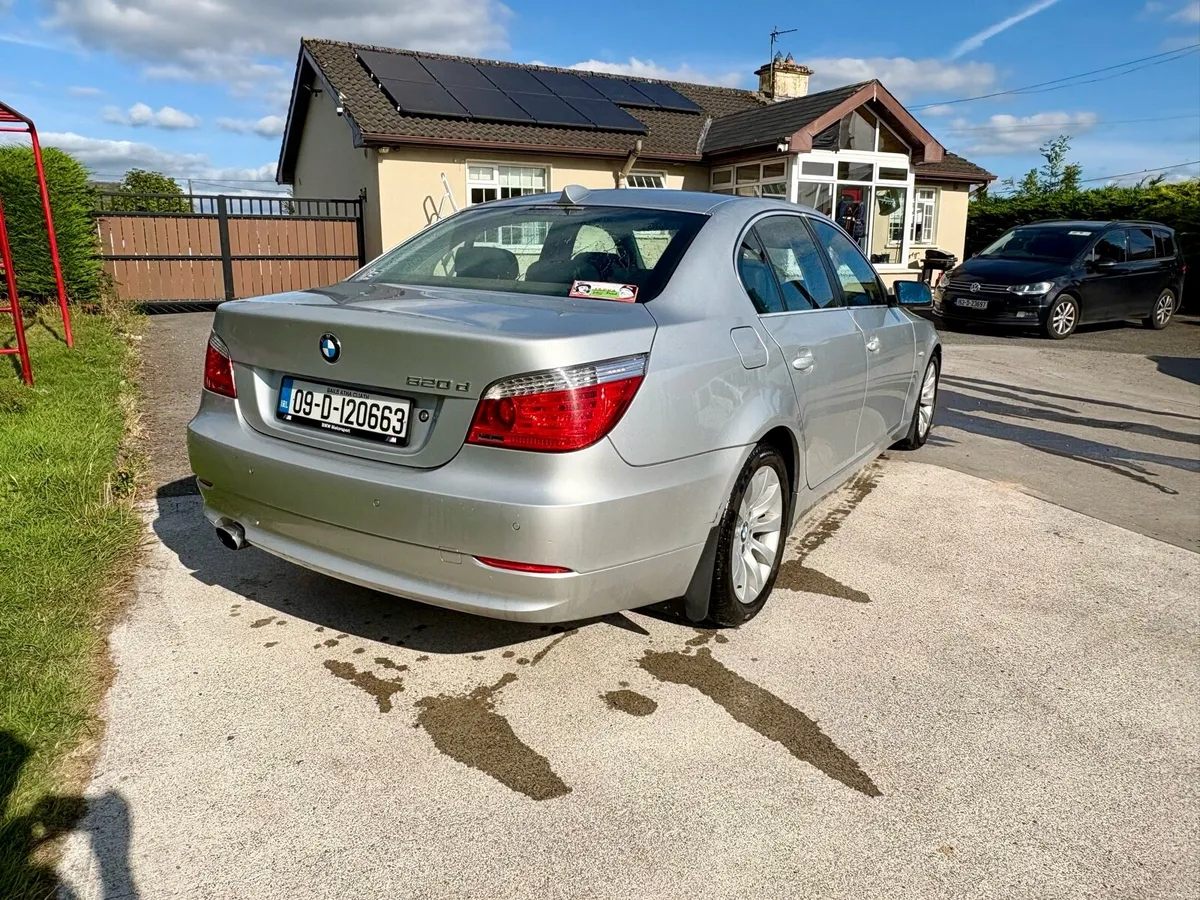 09 BMW 520D MANUAL - Image 3