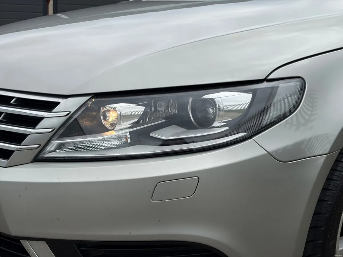 Volkswagen Passat 2.0 TDI 150PS 4DR - Image 3