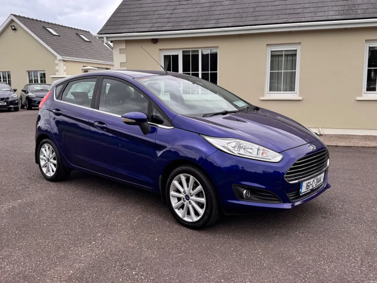 Ford Fiesta MCA TITANIUM 1.25 60PS M5 5 5DR 4DR - Image 3