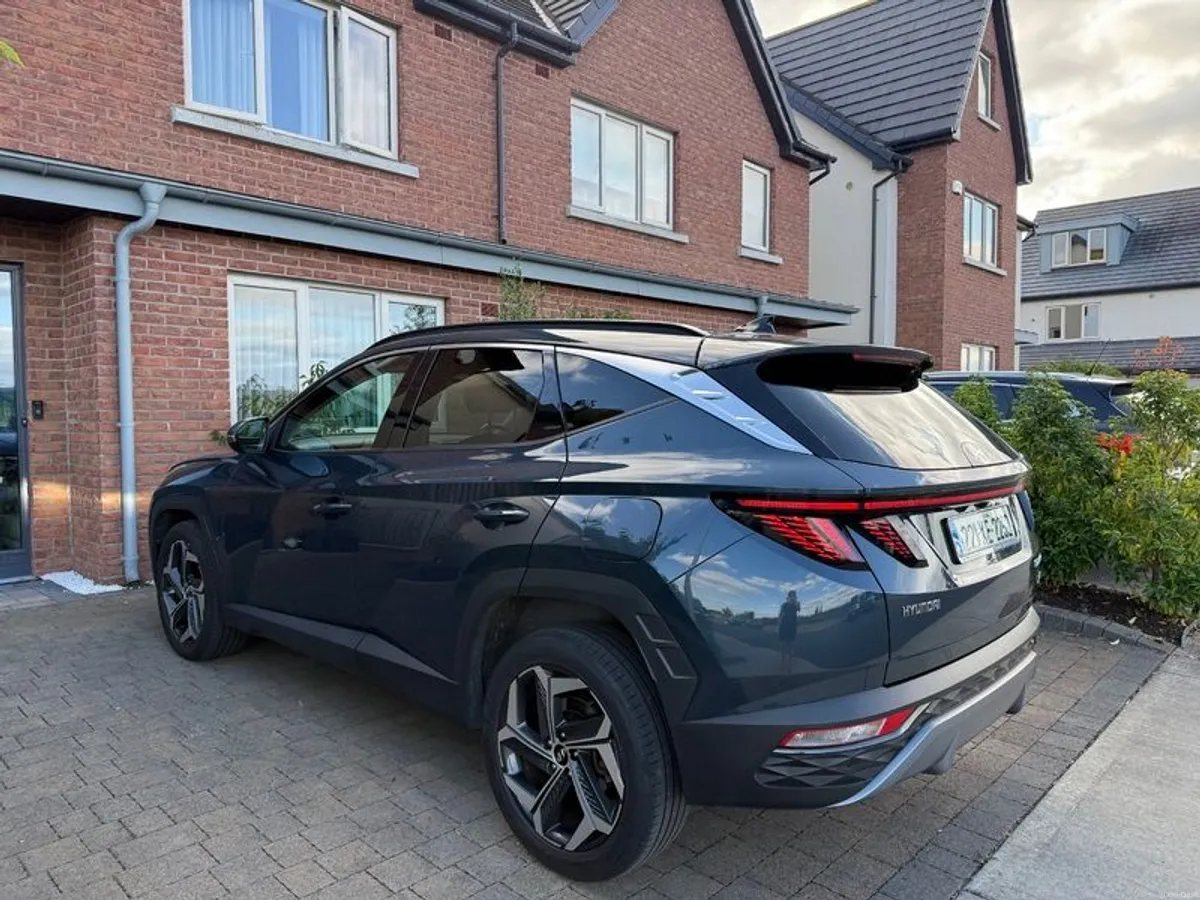 2022 Hyundai Tucson - Image 2