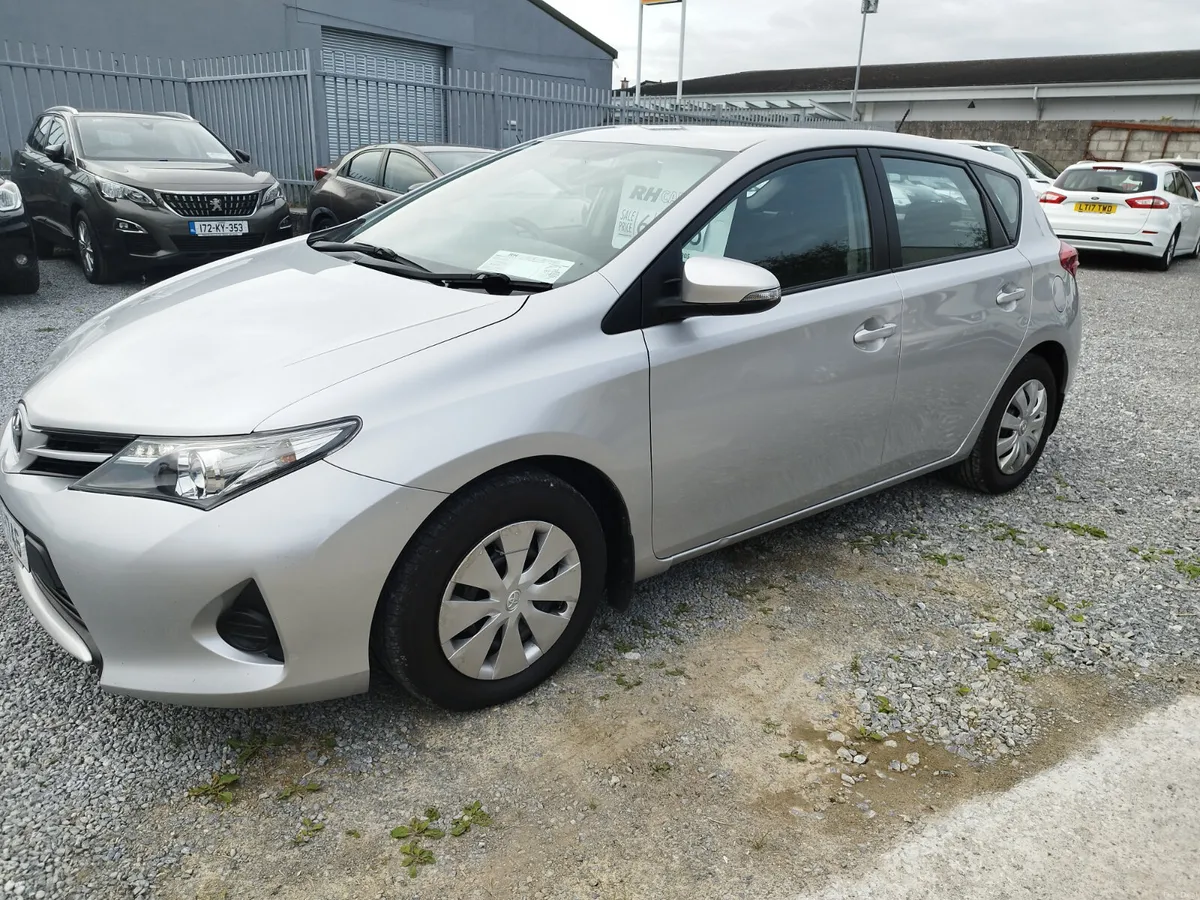 2015 Toyota Auris 1.3 petrol terra - Image 5