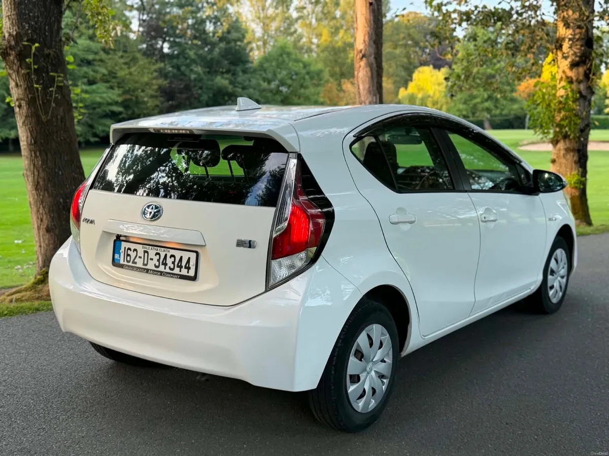 Automatic Toyota Aqua 1.5 Hybrid nct & tax - Image 5