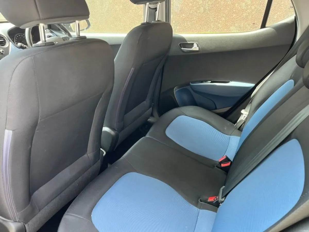 2015 Hyundai i10 - Image 6