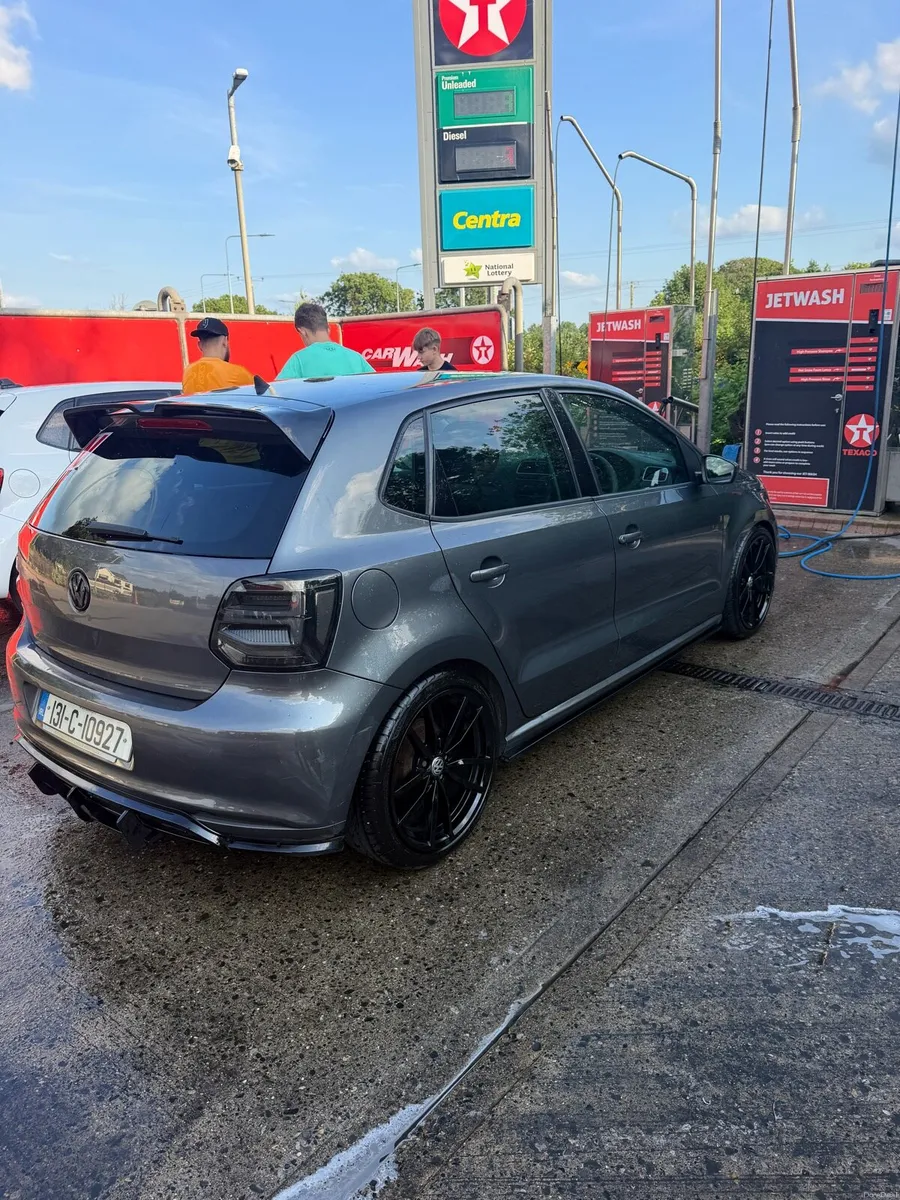 Volkswagen Polo - Image 2