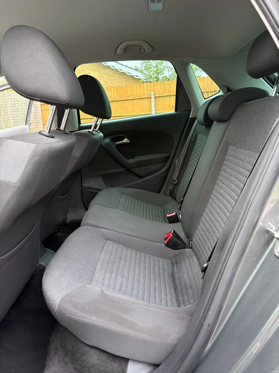 Volkswagen Polo - Image 6