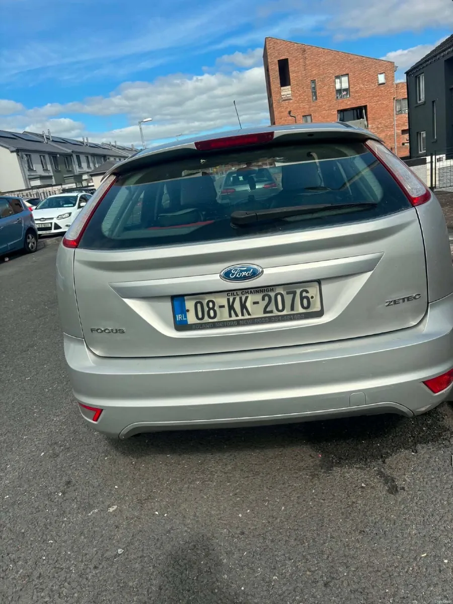 Ford Focus 2008 - Image 2