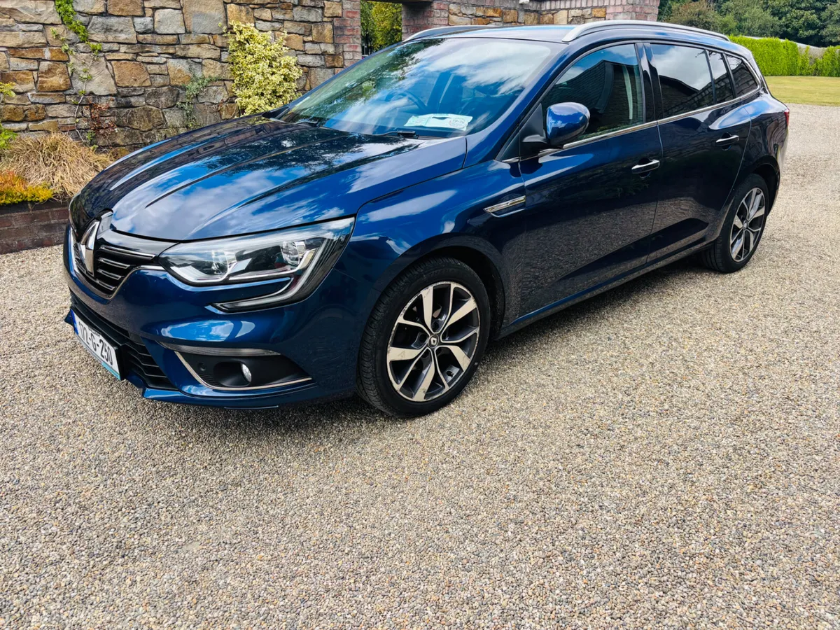 2017 Renault Megane Dyamique 1.5 dsl sports estate - Image 4