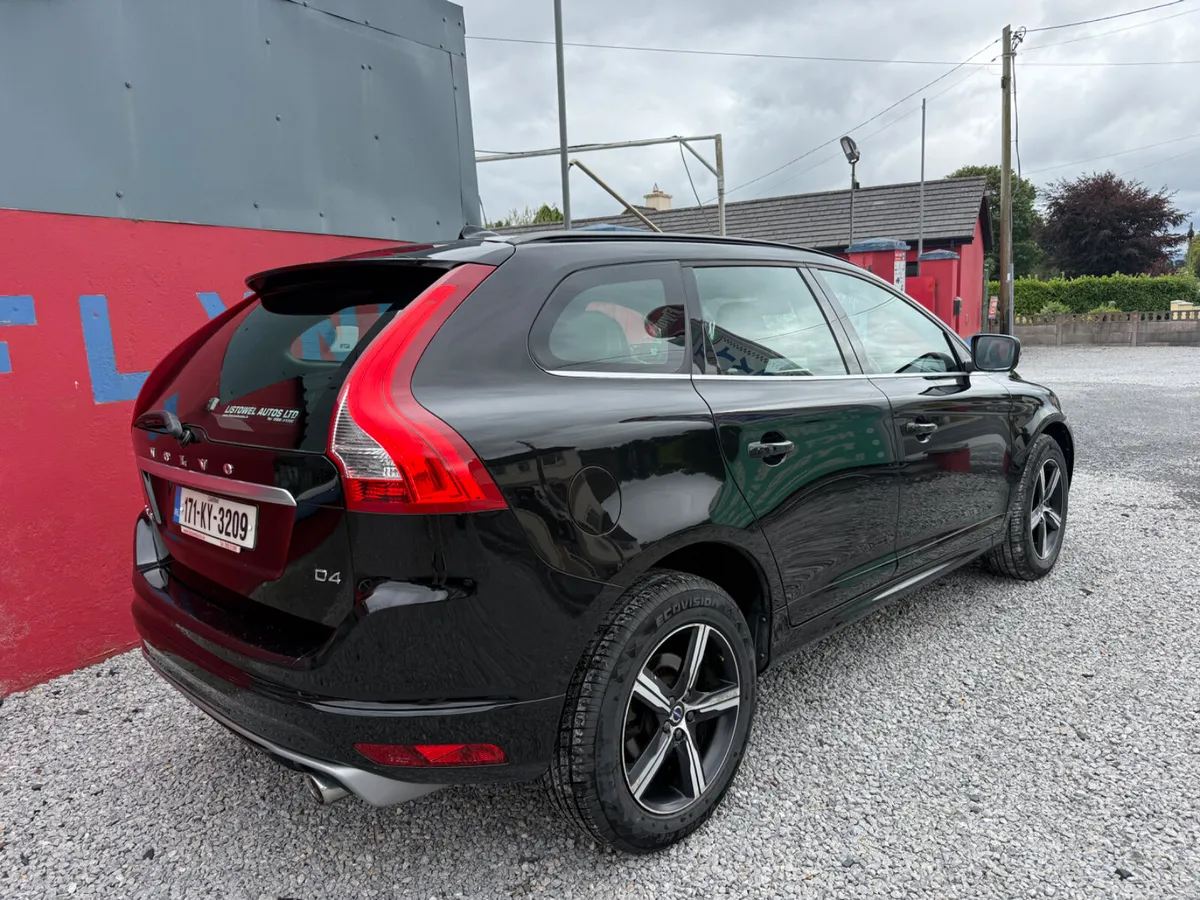 Volvo XC60 2017 R Design LOW KM - Image 5