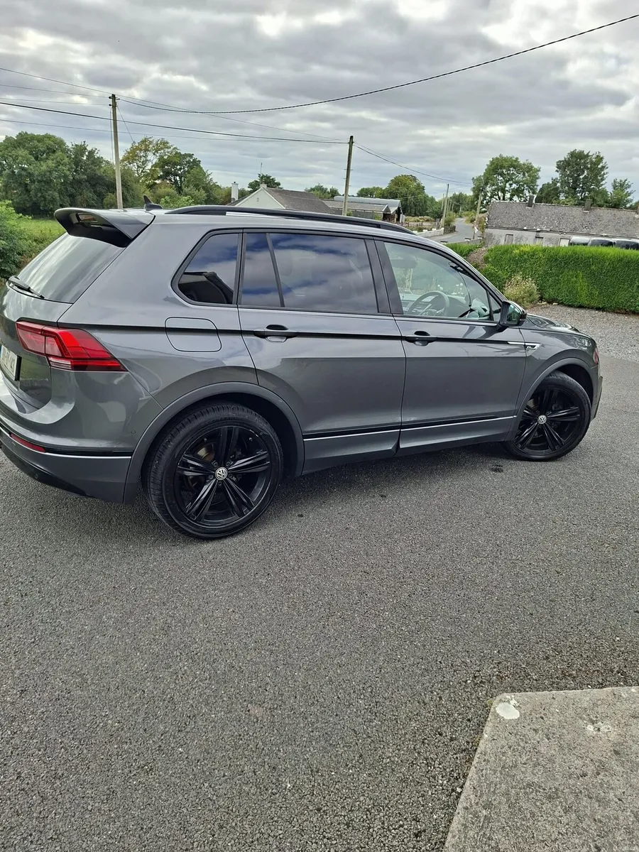 VW Tiguan R line - Image 1