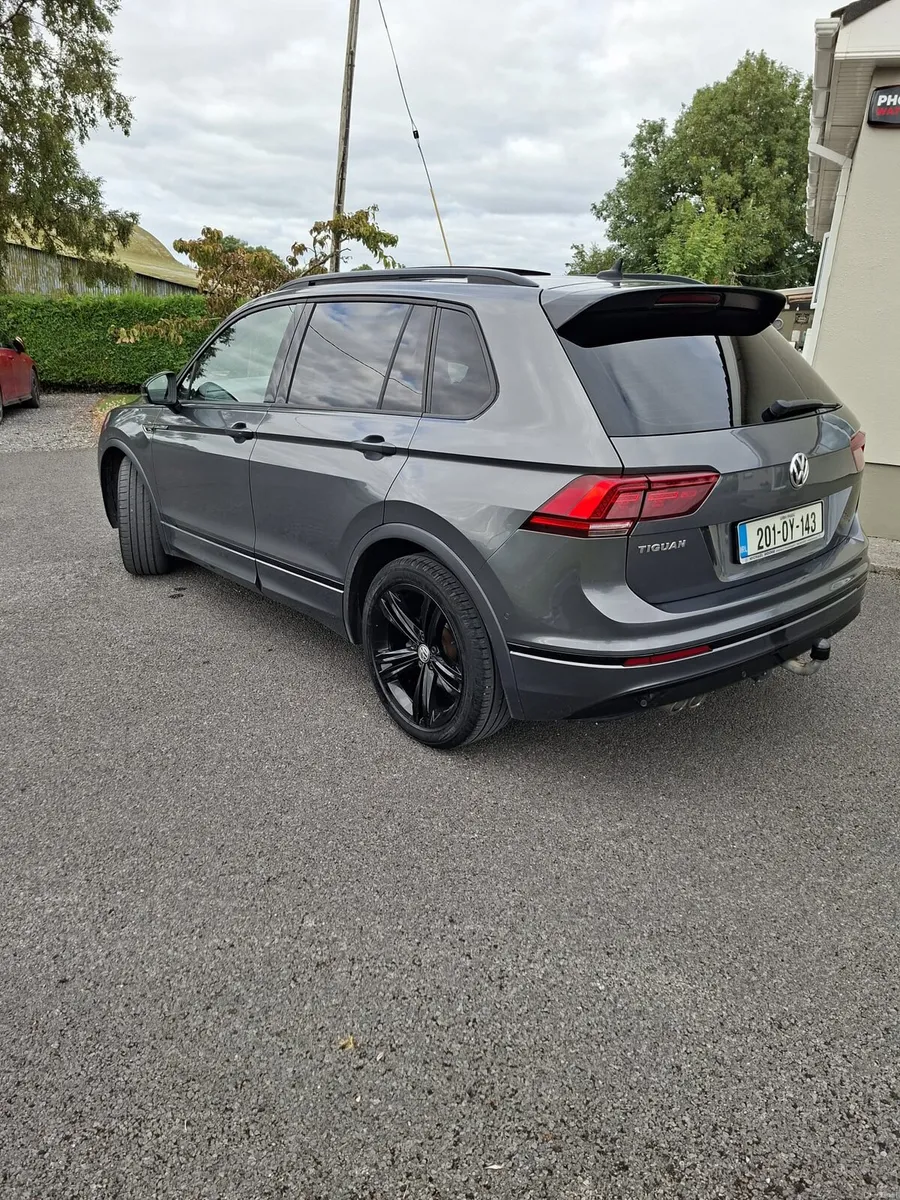 VW Tiguan R line - Image 3