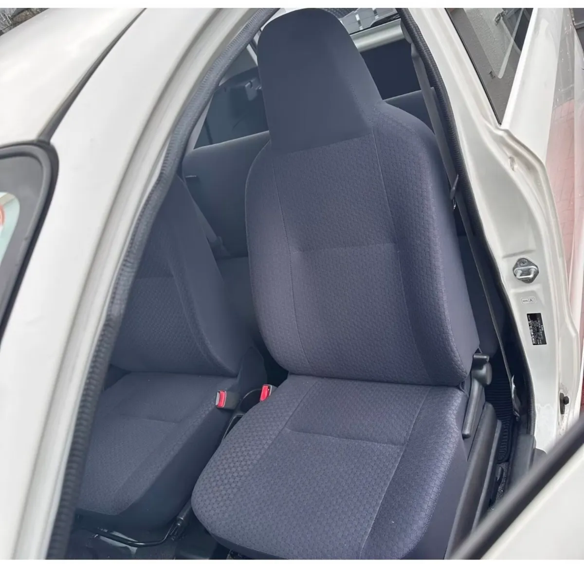 Daihatsu Mira - Image 5