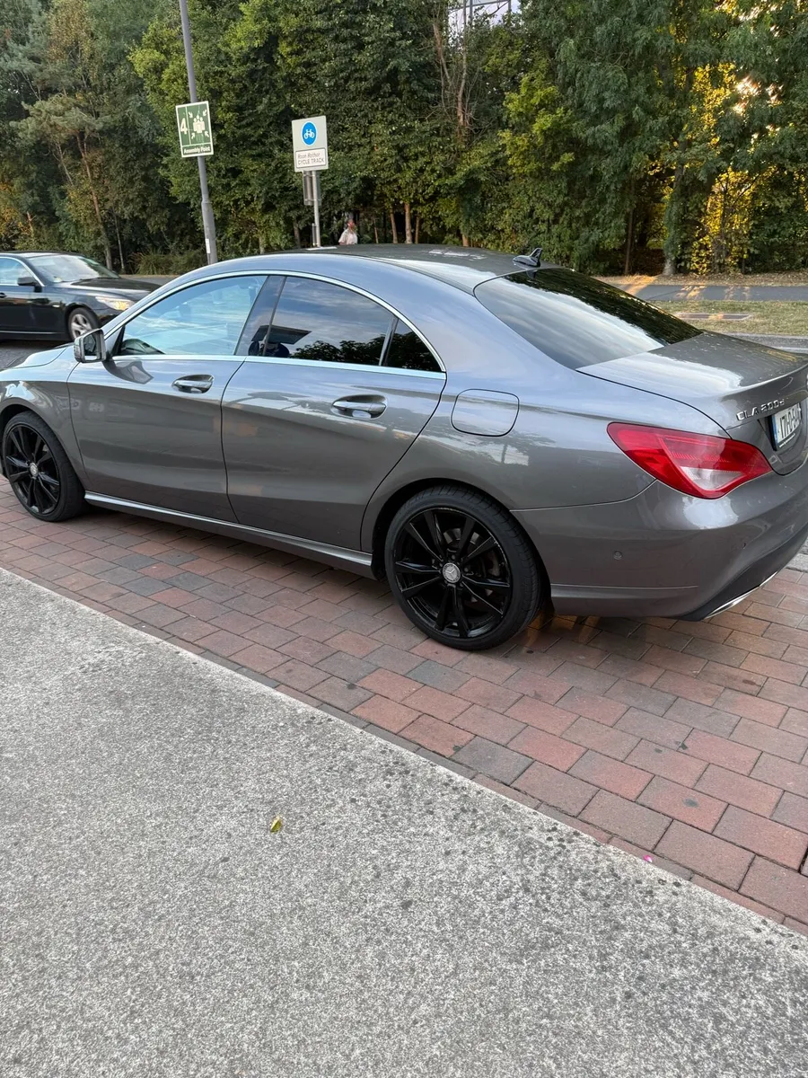 Mercedes Benz CLA 200 D sport - Image 5