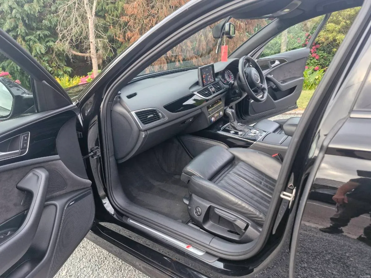 Car - Image 5