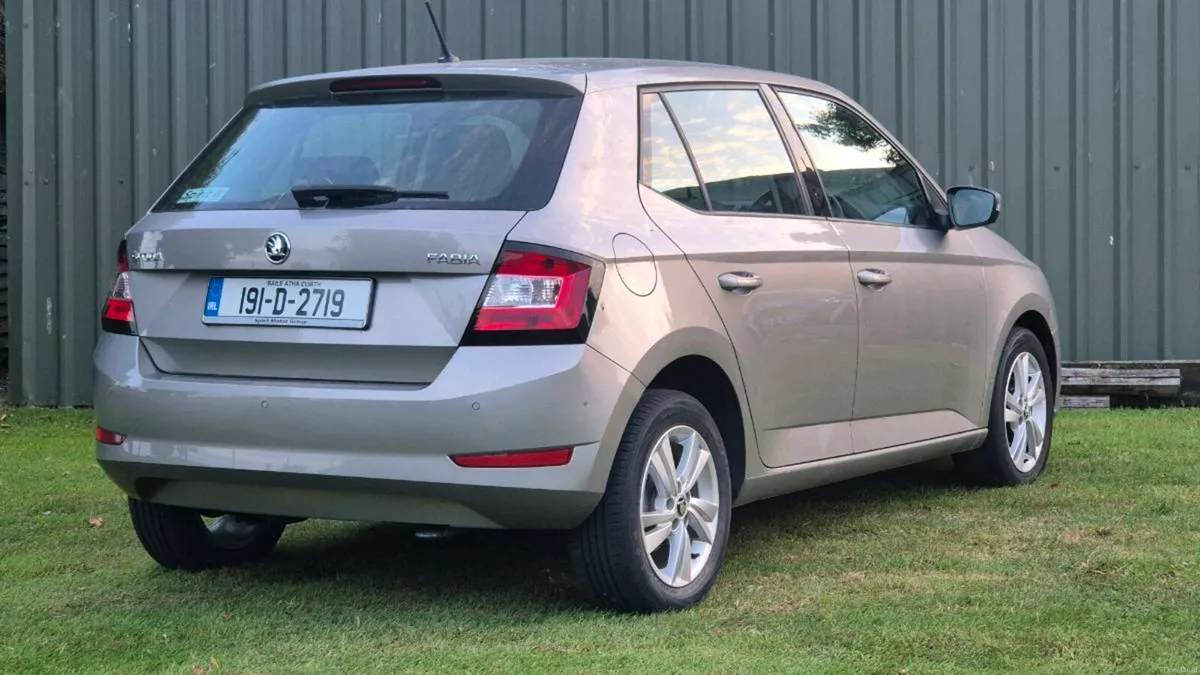 Skoda Fabia 1 owner - Image 3