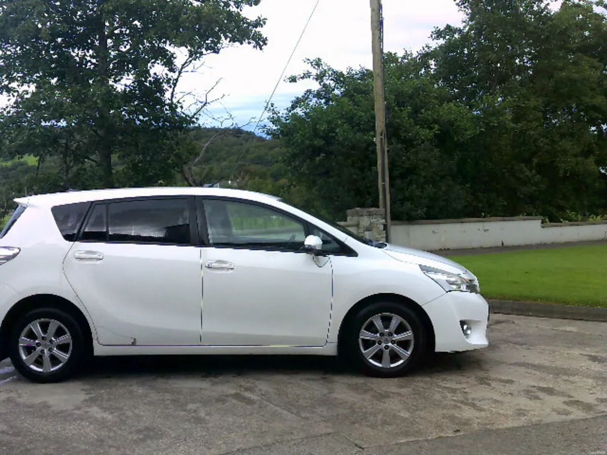 Toyota Verso 2015 - Image 5