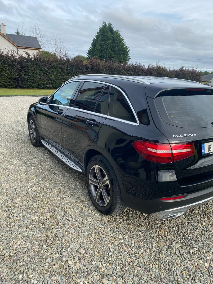 Mercedes Benz GLC 220d - Image 5