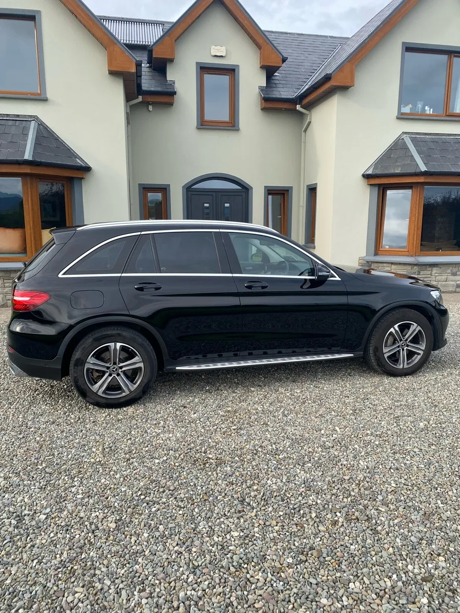 Mercedes Benz GLC 220d - Image 6