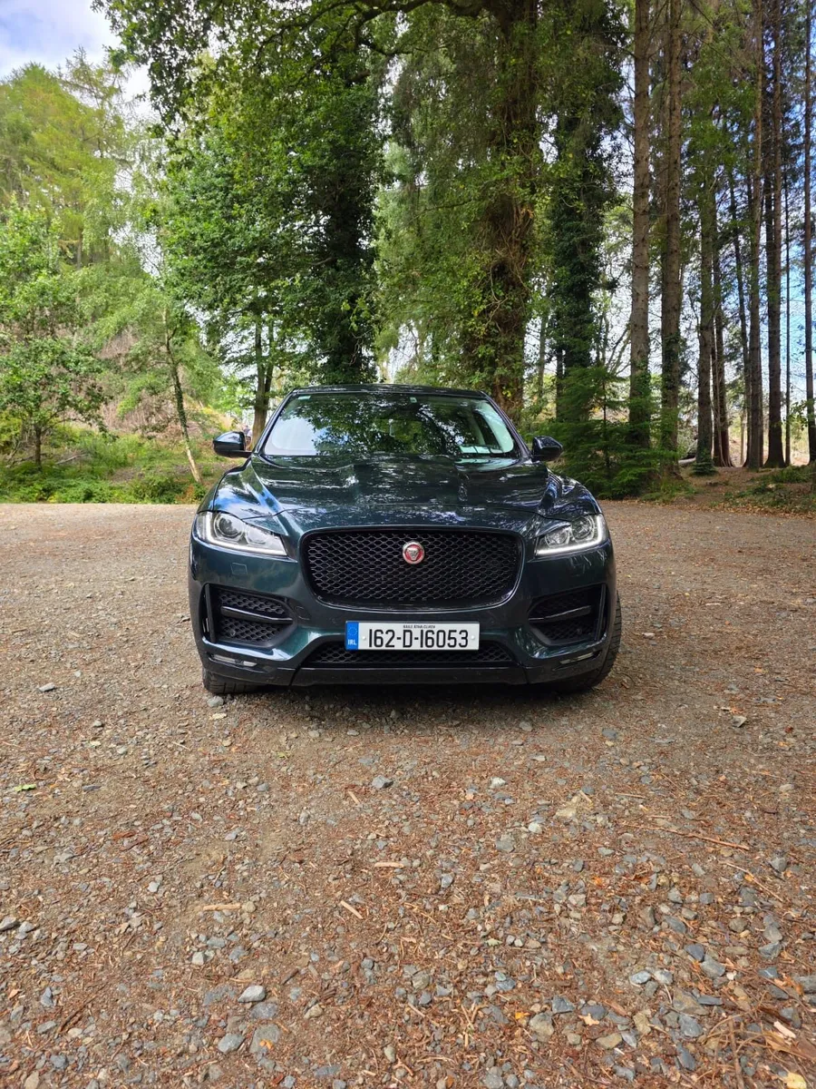 Jaguar F-Pace R-Sport AWD Auto - Image 4
