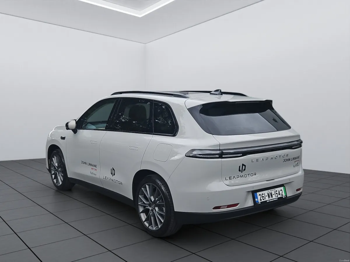 Leapmotor C10 DESIGN BEV 425KM 70KWH - Image 3