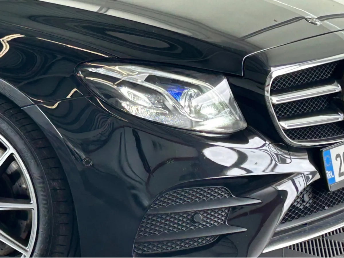Mercedes-Benz E-Class E220 D AMG LINE EDITION PREM - Image 5