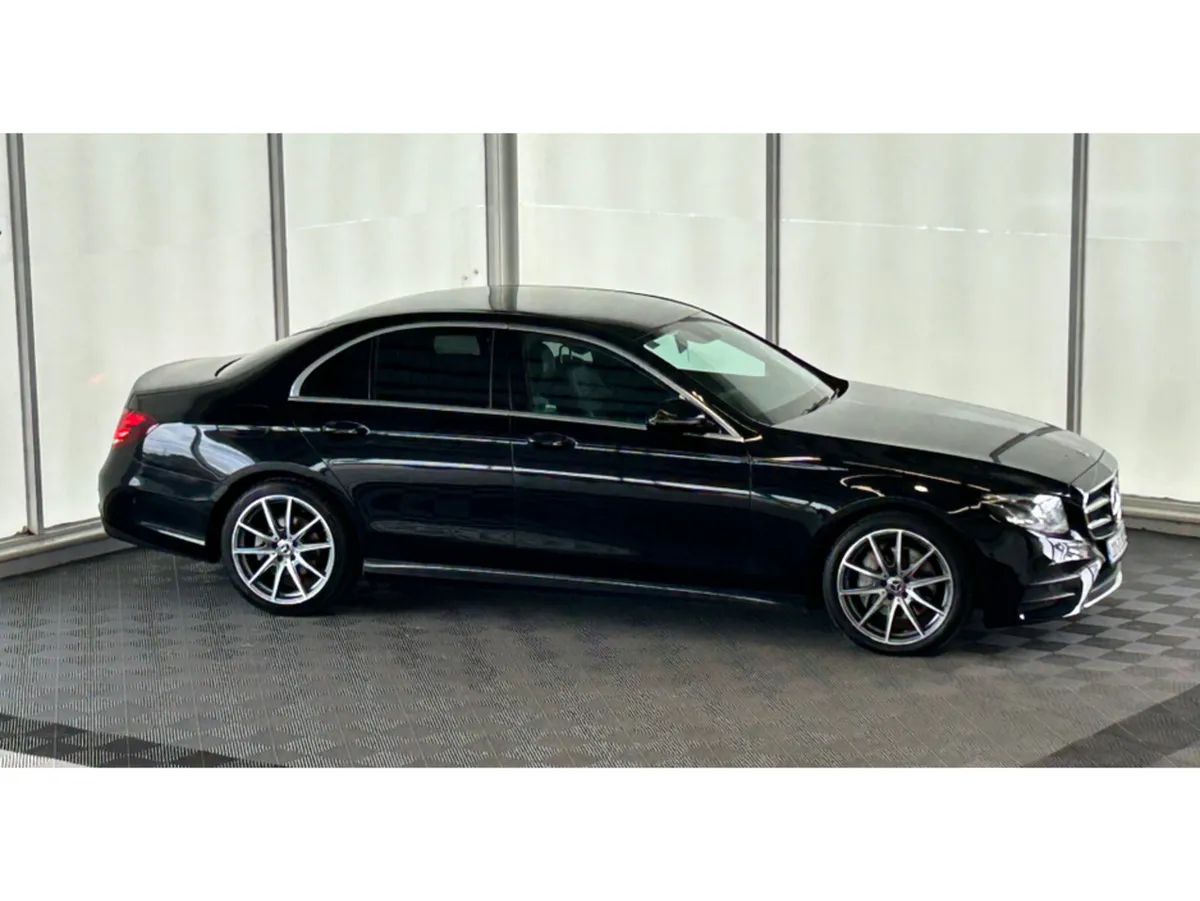 Mercedes-Benz E-Class E220 D AMG LINE EDITION PREM - Image 3