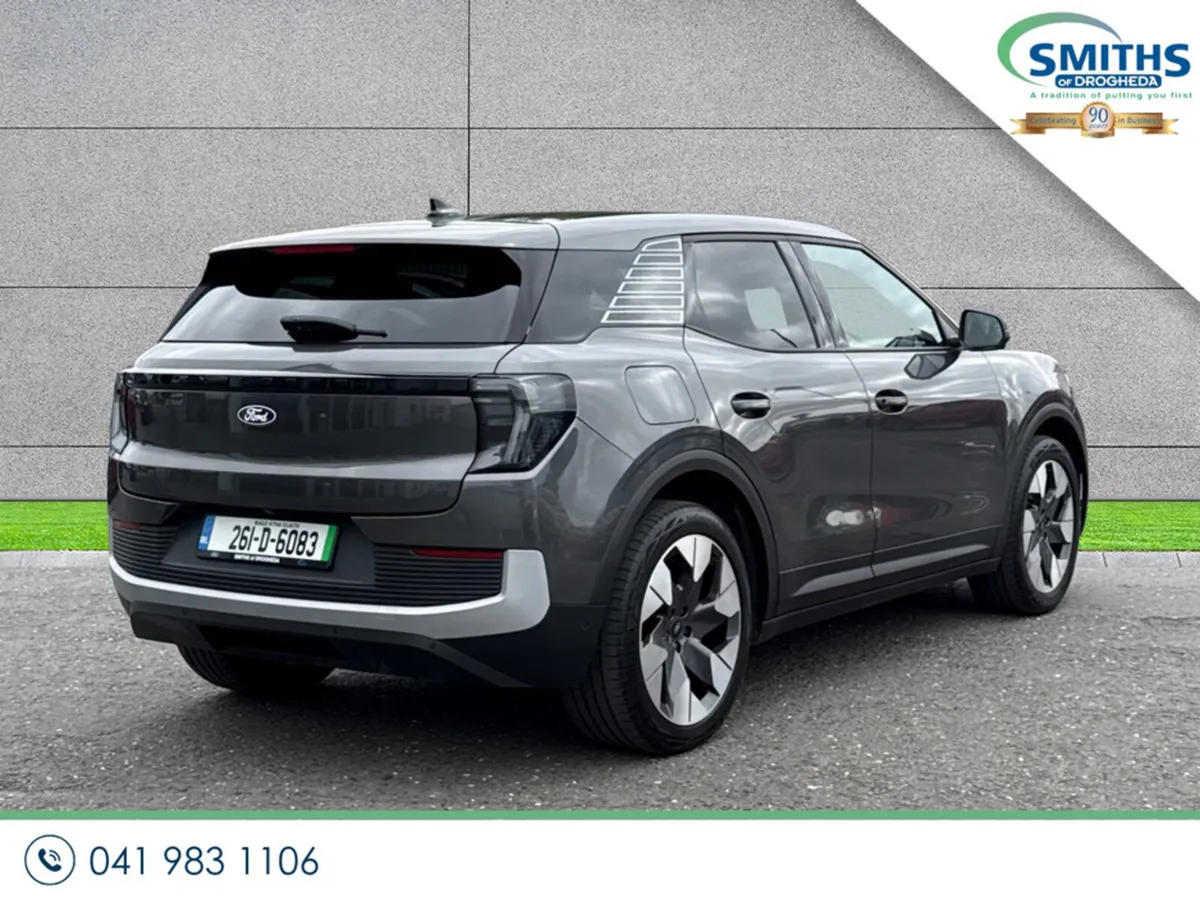 Ford Explorer PREMIUM 77KWH EXTENDE - Image 3