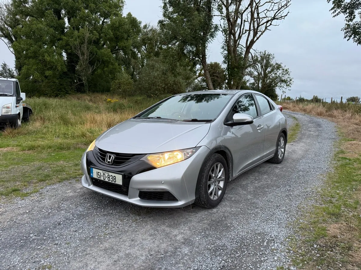 2015 Honda Civic 1.3 NEW NCT - Image 3