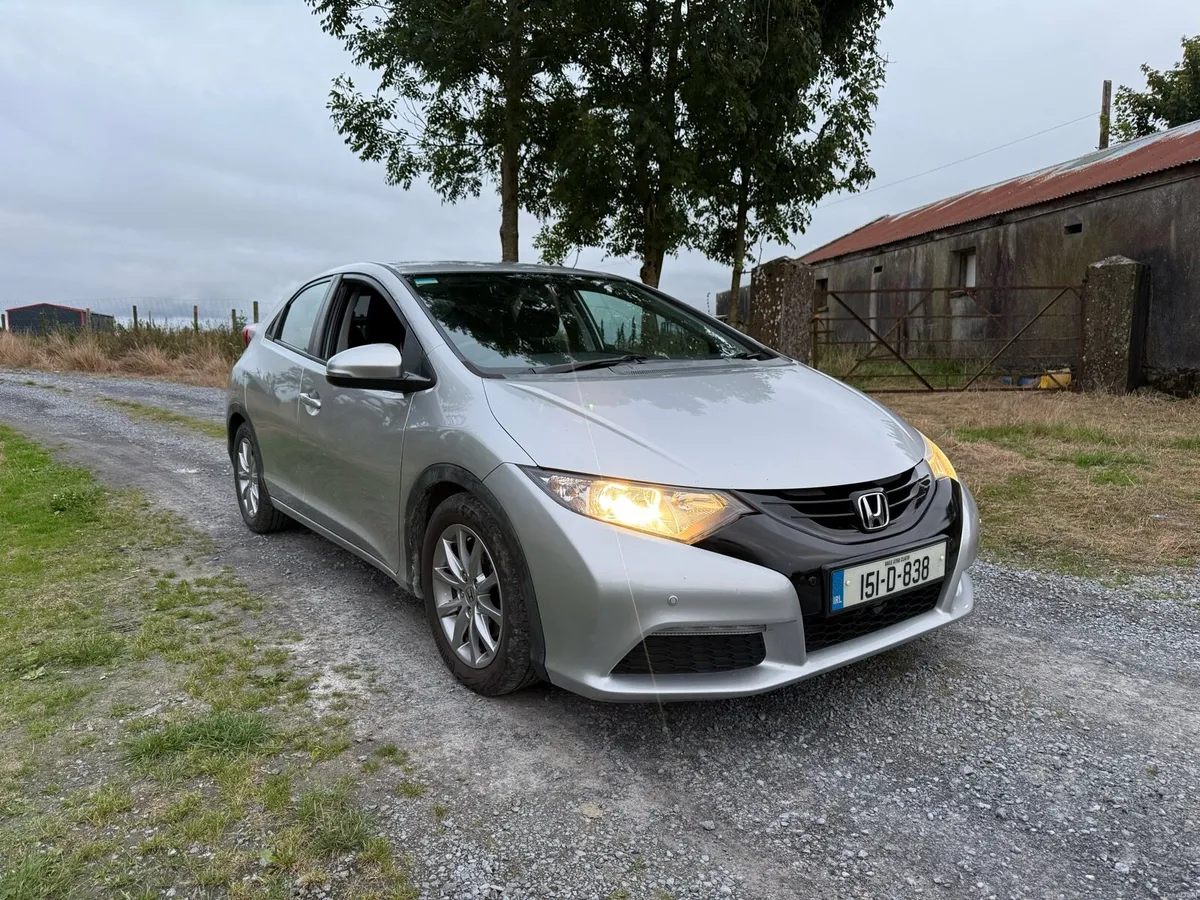 2015 Honda Civic 1.3 NEW NCT - Image 1