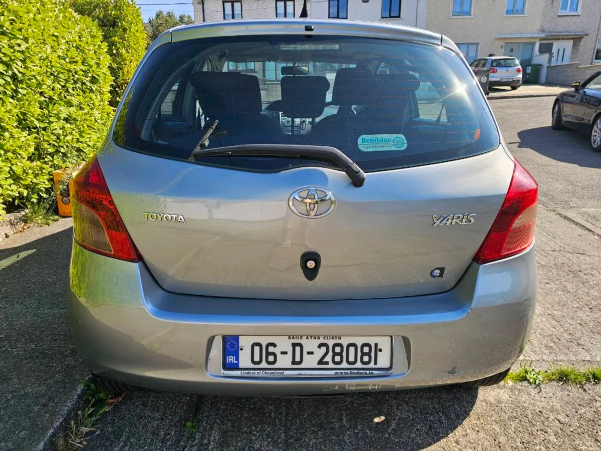 Toyota yaris AUTOMATIC *NEW NCT* - Image 5