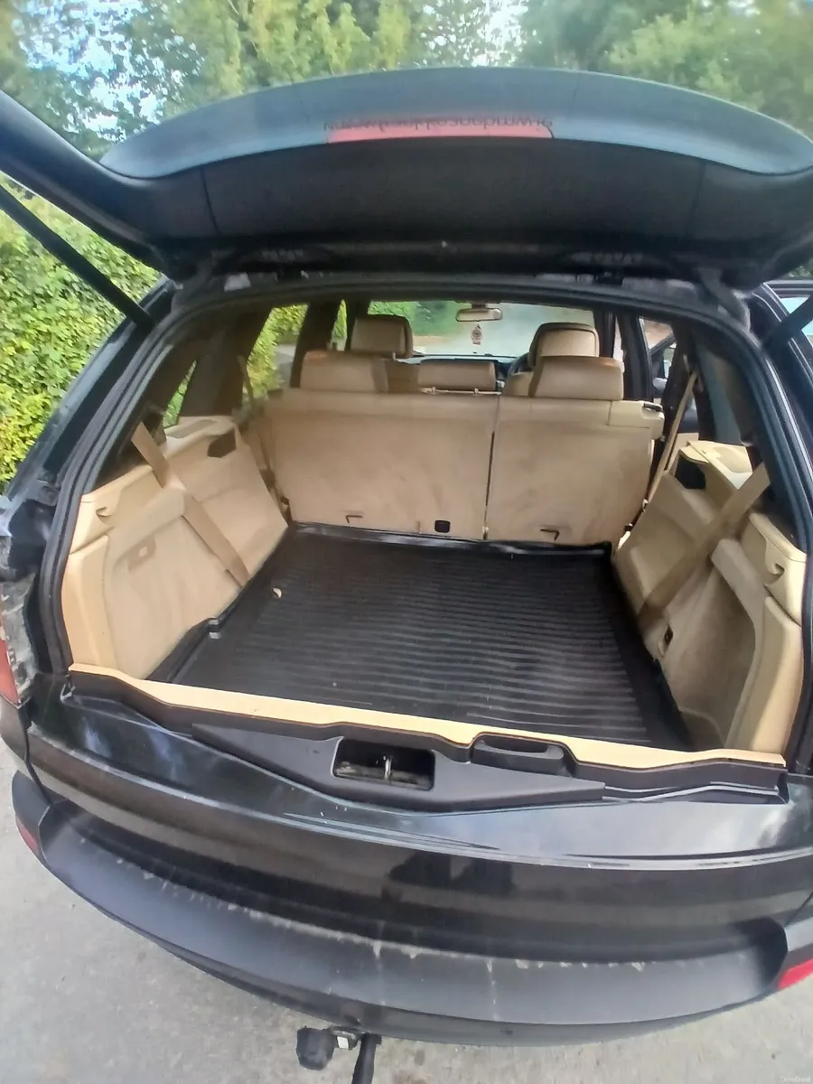 BMW X5 2008 - Image 3