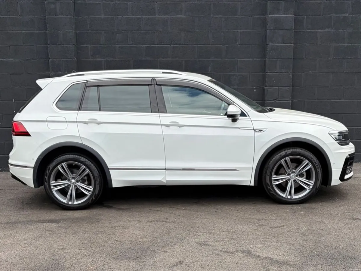 Volkswagen Tiguan 2.0TDI 4MOTION RLINE - Image 2