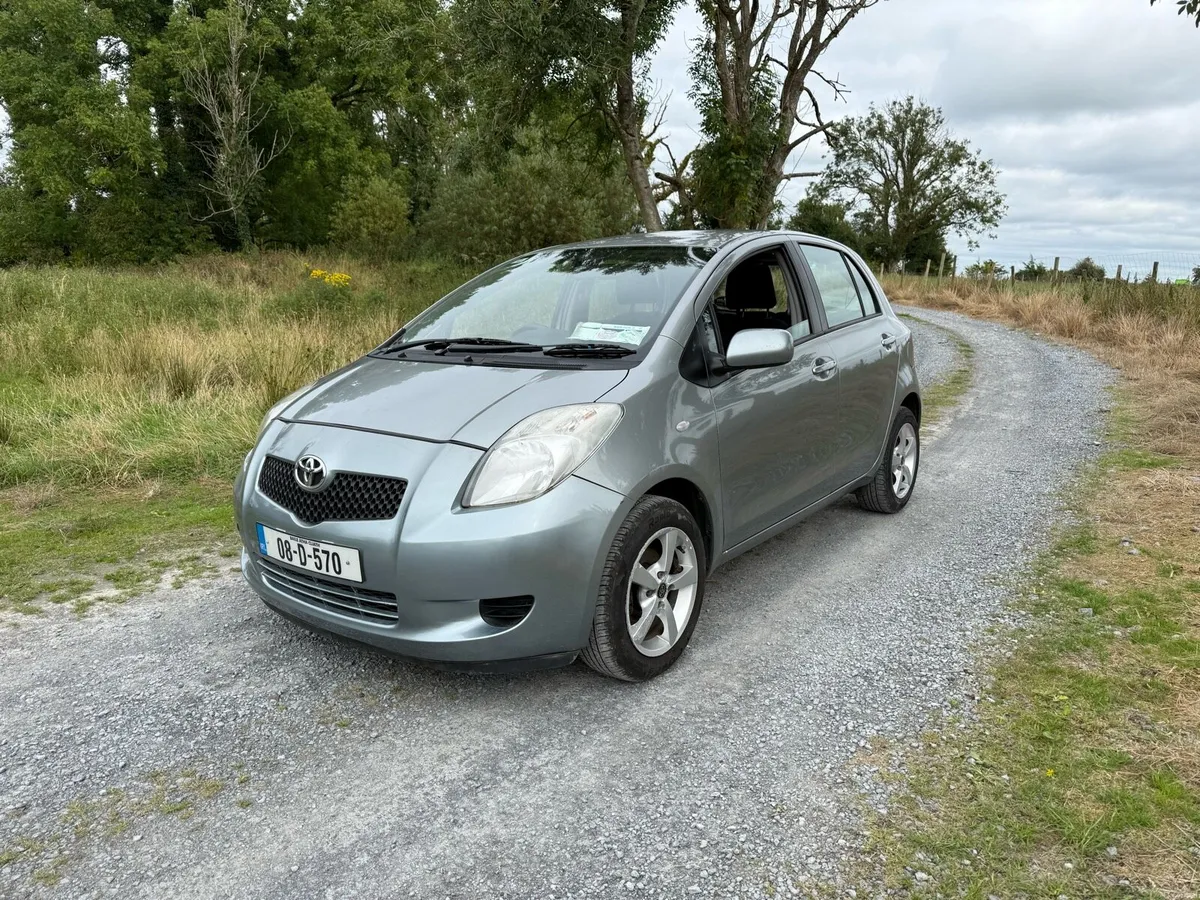 2008 Toyota Yaris Auto ONLY 54km - Image 3