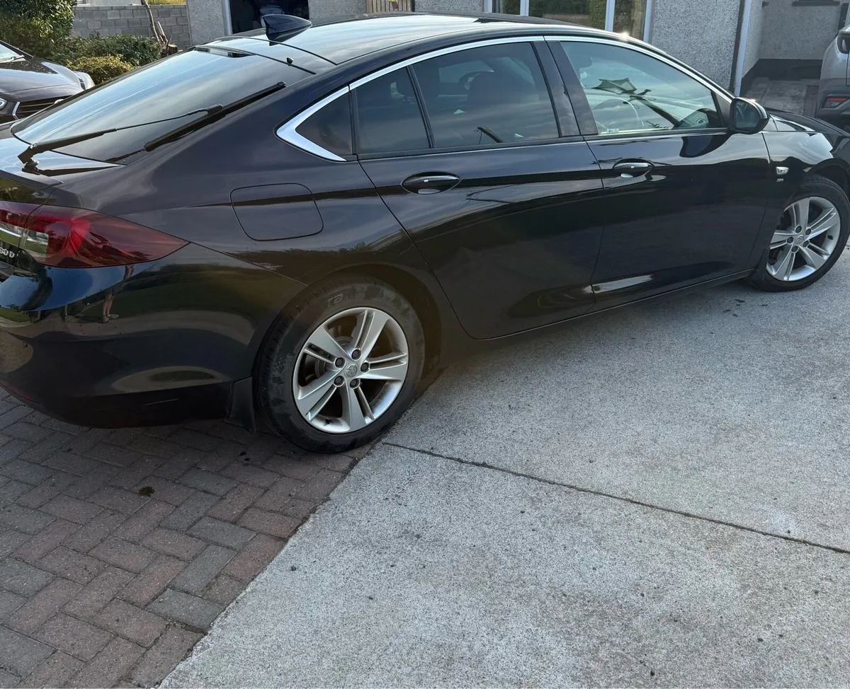Vauxhall Insignia Turbo D Sri - Image 6
