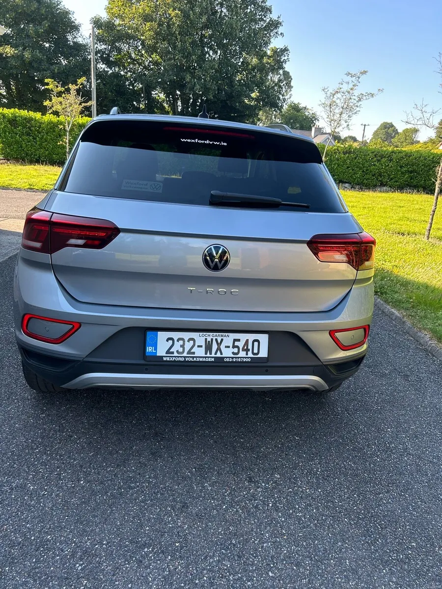 Volkswagen T-Roc - Image 4