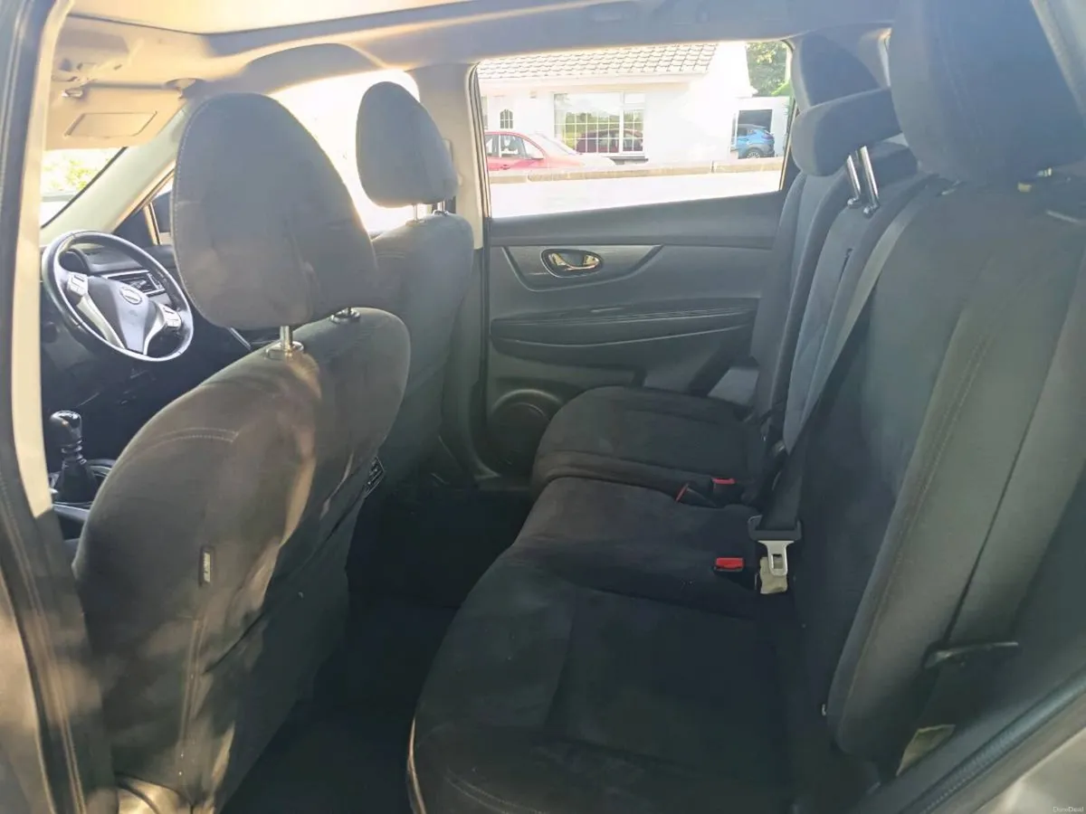 Nissan x trail 7 seater 4x4 - Image 6