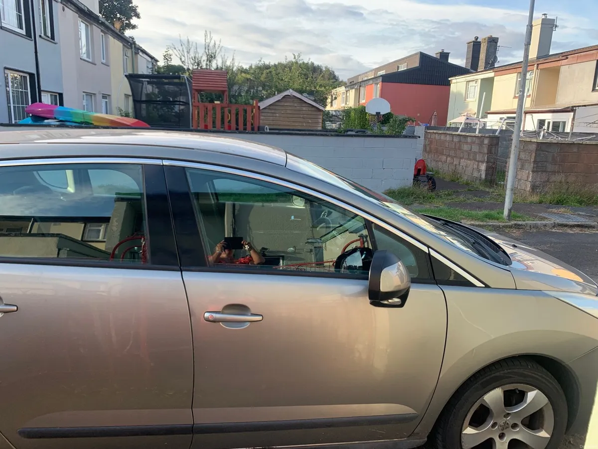 Peugeot 3008 2013 - Image 2