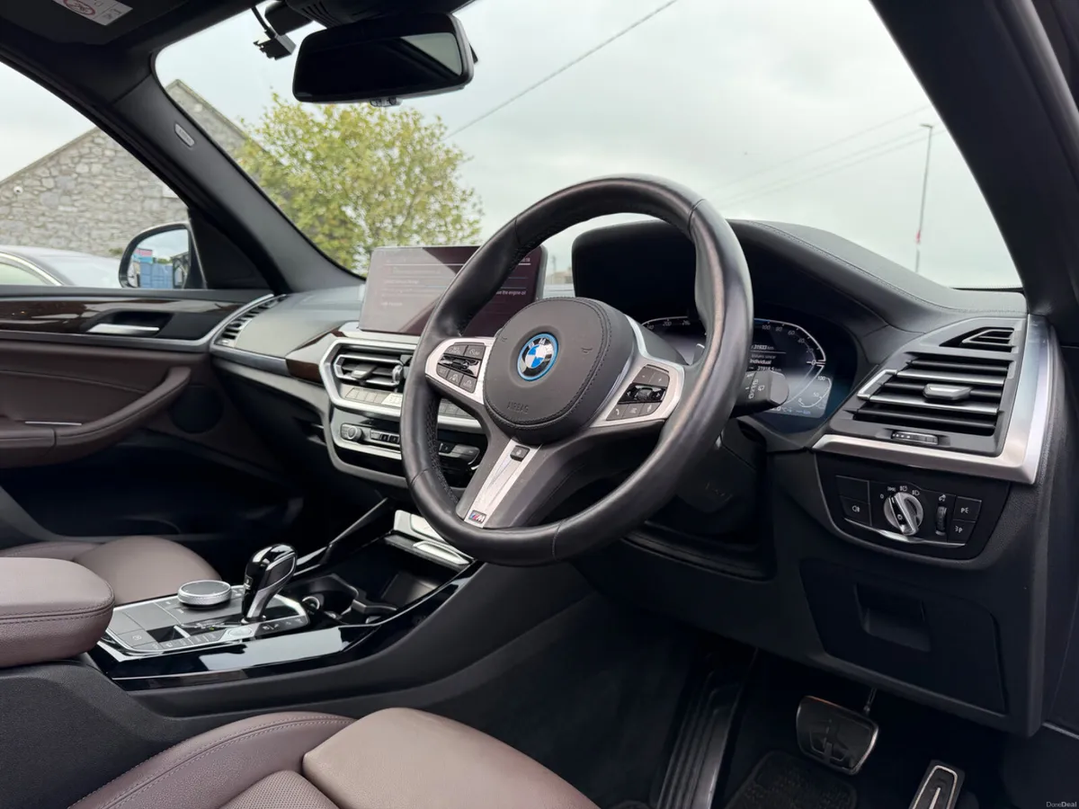 M Sport Pro Pack - LCI Model -  Fully Loaded - Image 5
