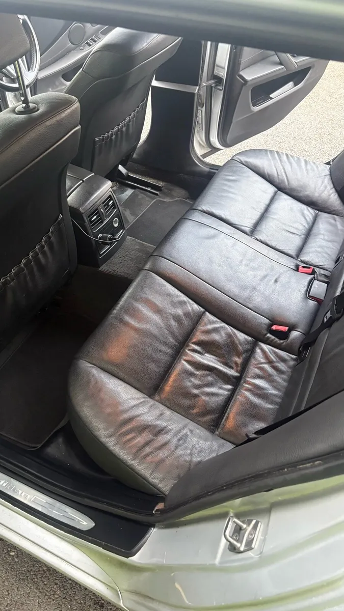 BMW E61 - Image 2