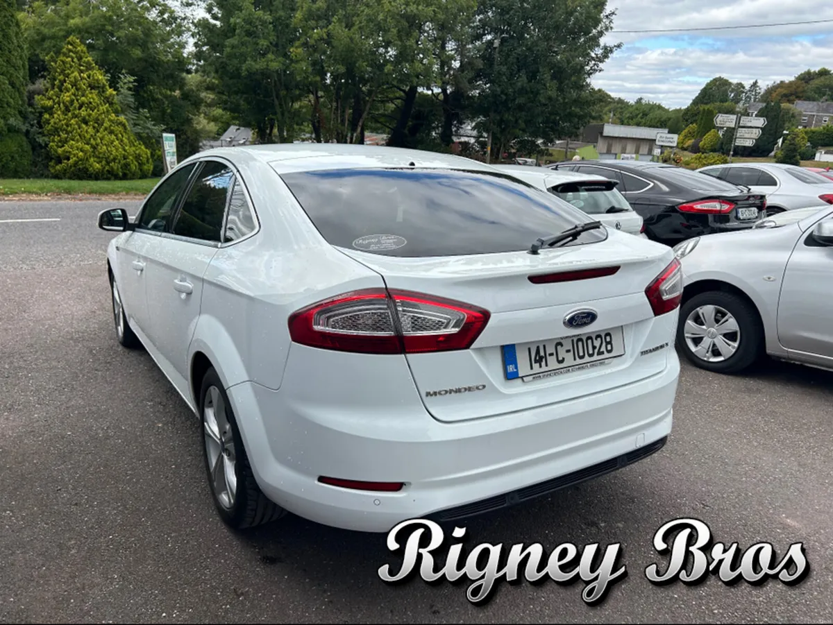 Ford Mondeo 2.0 TDCI TITANIUM X BUS 140 B-S EDN 14 - Image 4