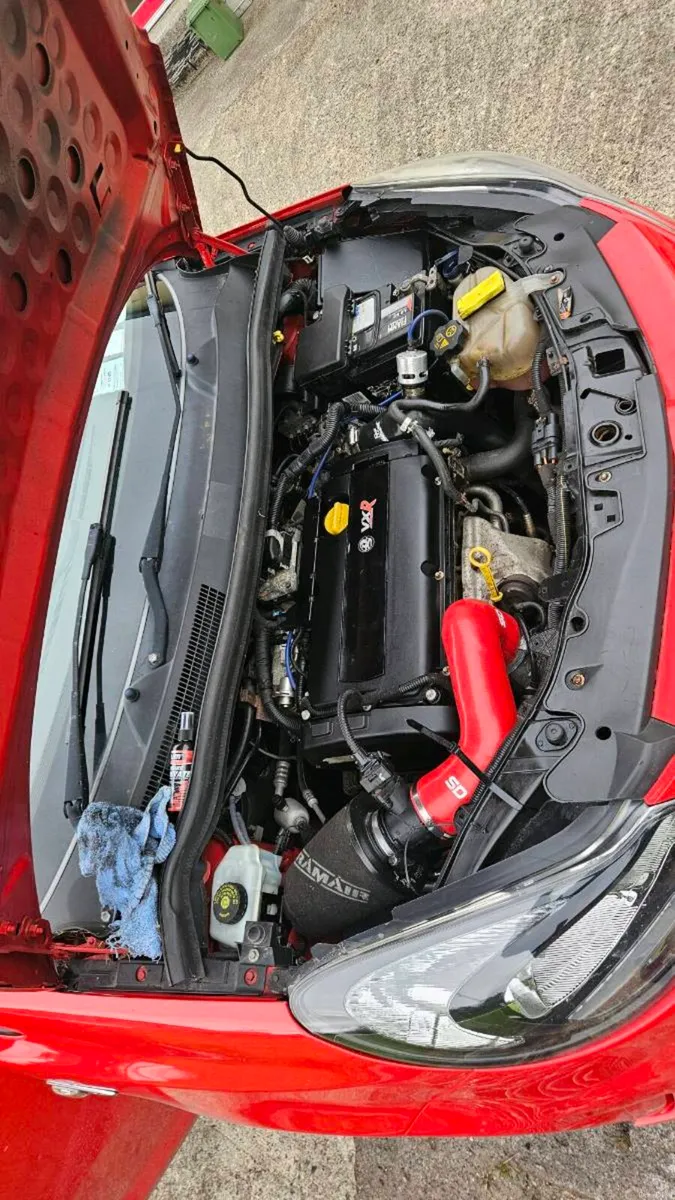 142 Vauxhall Corsa VXR - Image 6