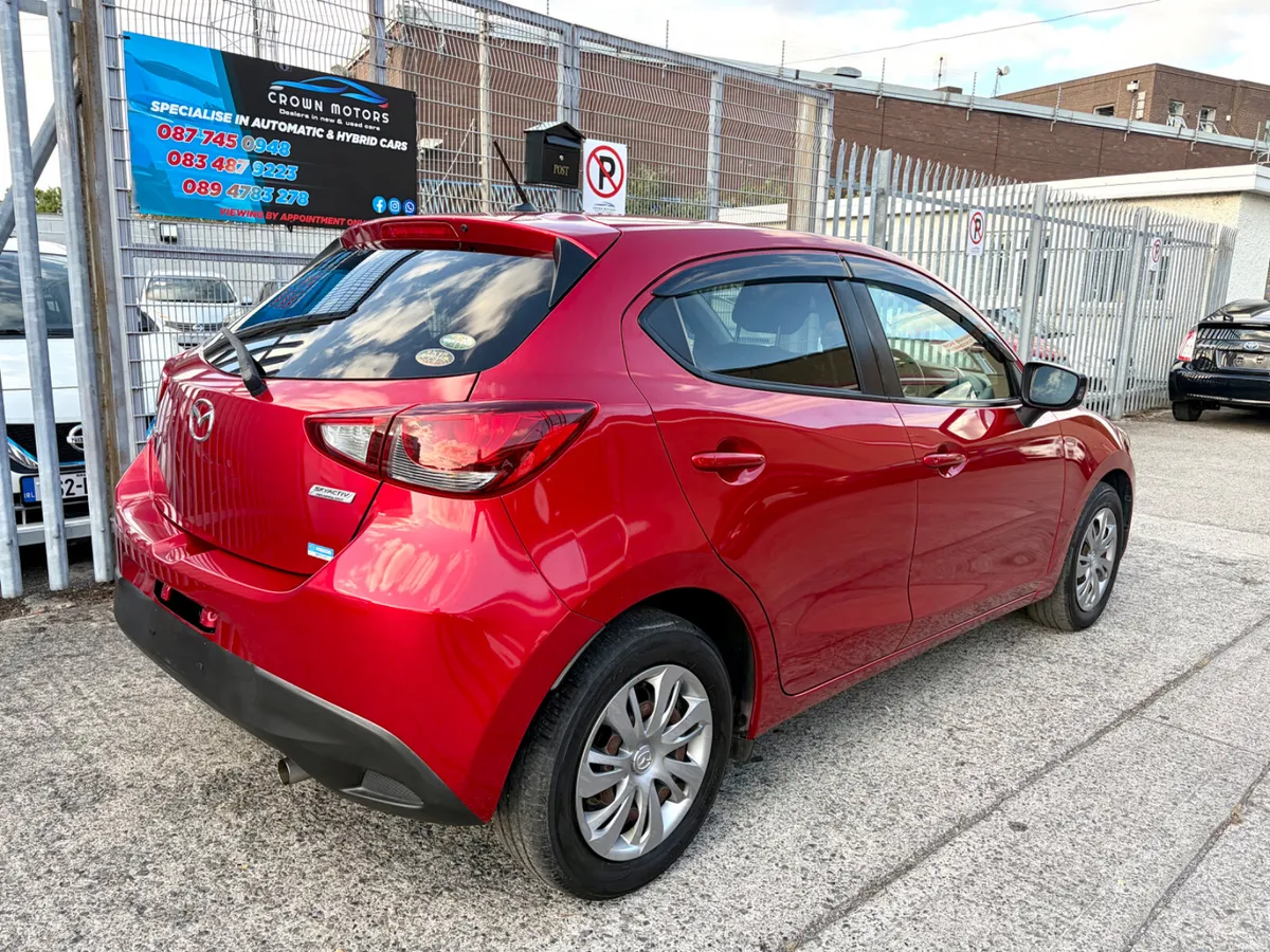 Mazda demio 2016 Automatic - Image 3