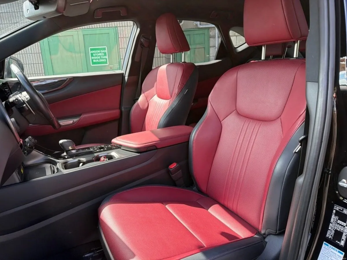 Lexus NX 450H 4WD PLUS PLUG-IN HYBRID - Image 6