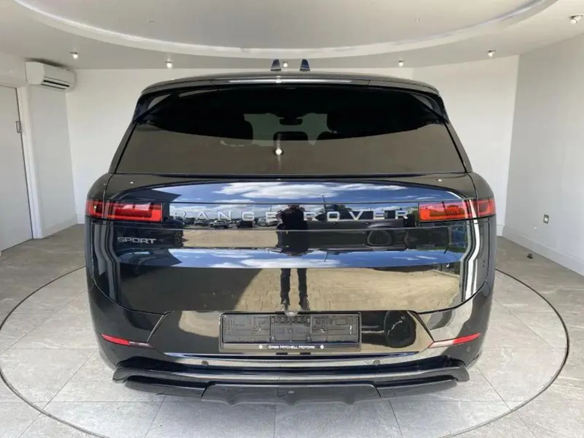 Land Rover Range Rover Sport 3.0 D300 Dynamic SE 5 - Image 6