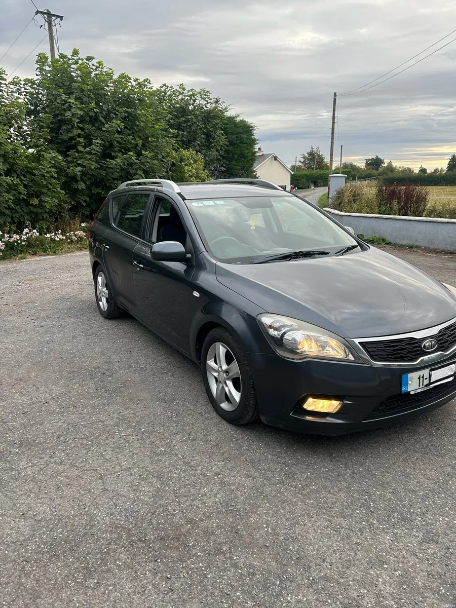 2011 Kia Ceed Est - Image 1