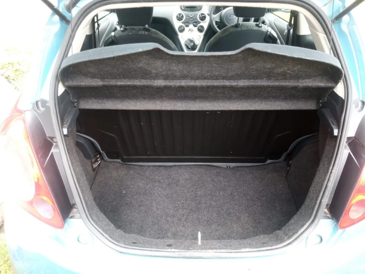 Ford KA 2010 - Image 6