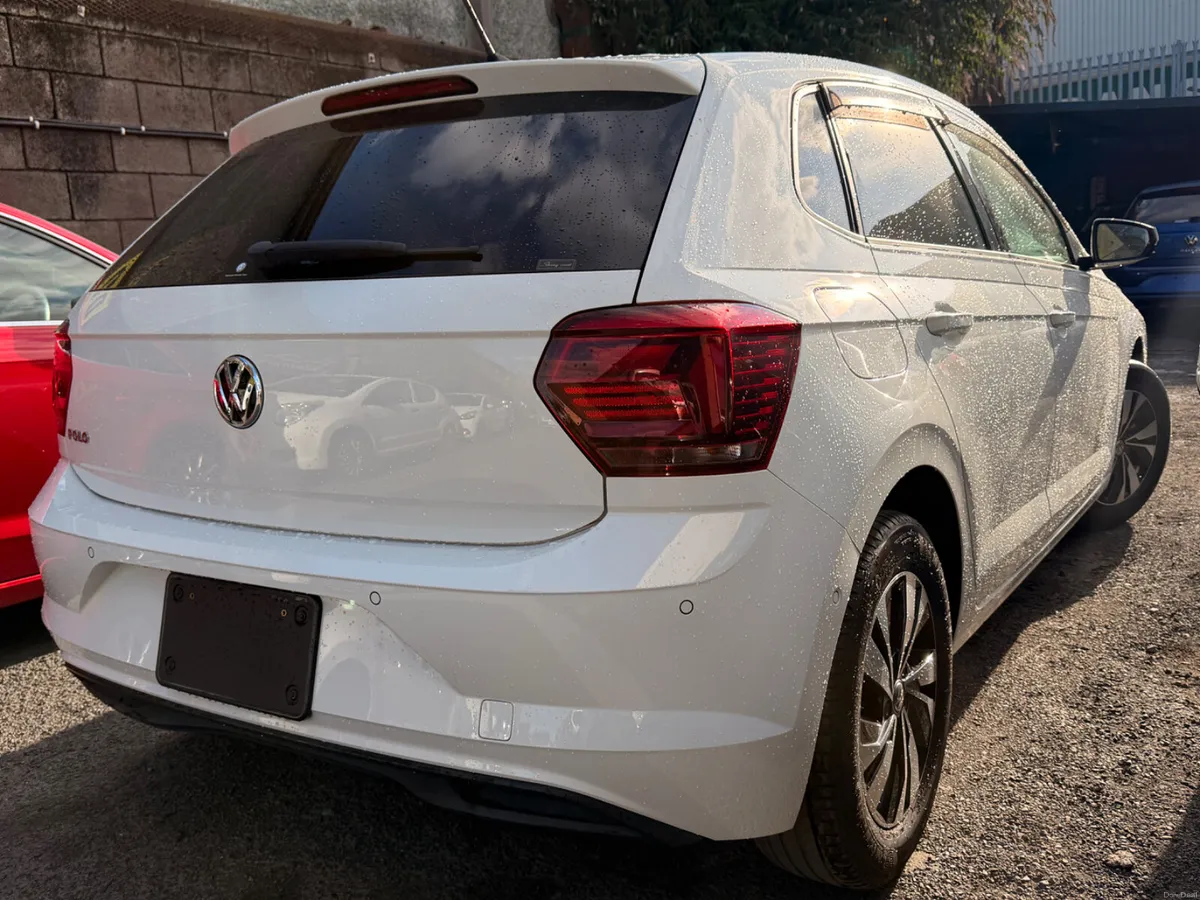 Volkswagen polo. 2019 1.0 automatic - Image 6