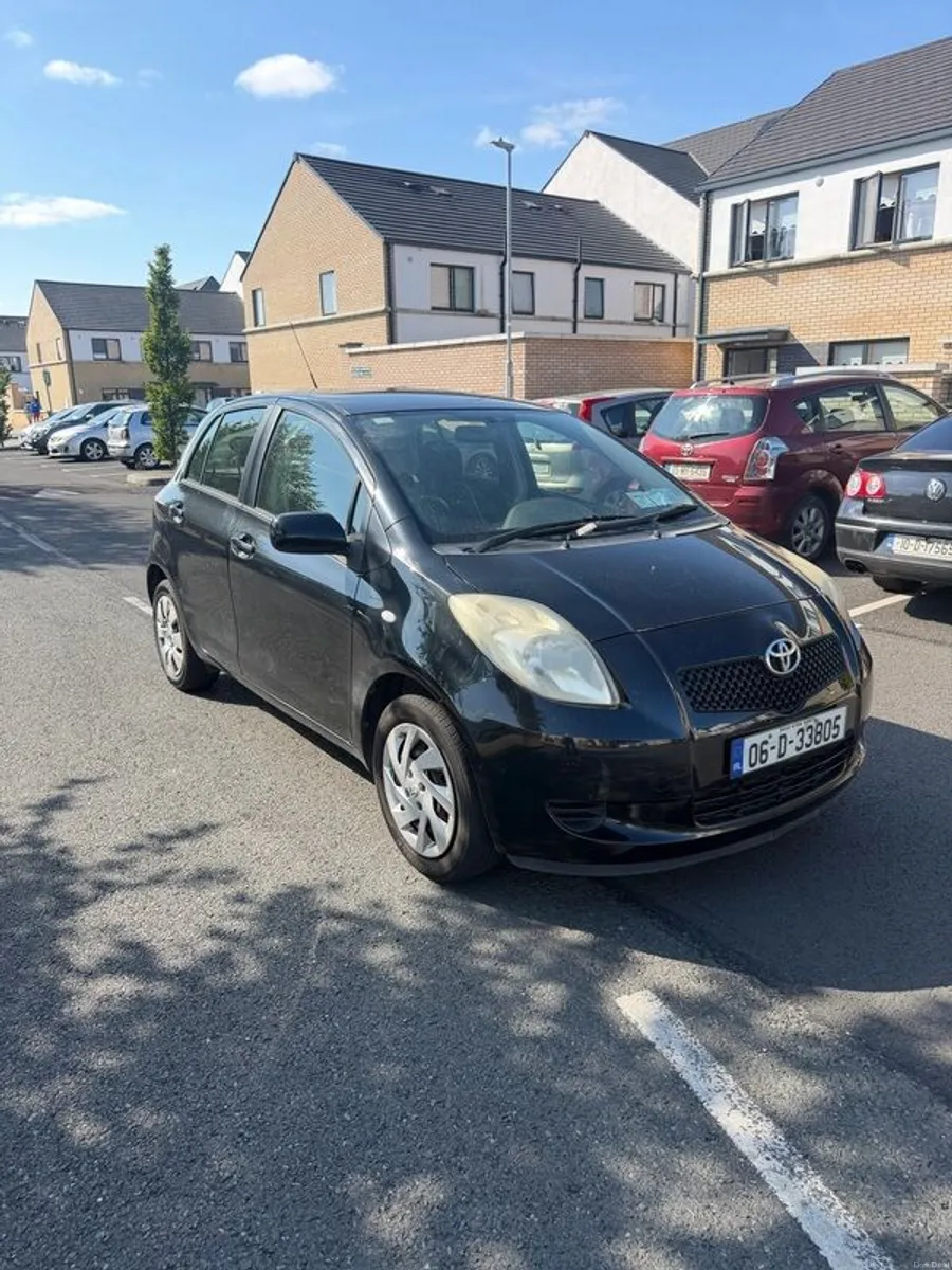 2006 Toyota Yaris - Image 1